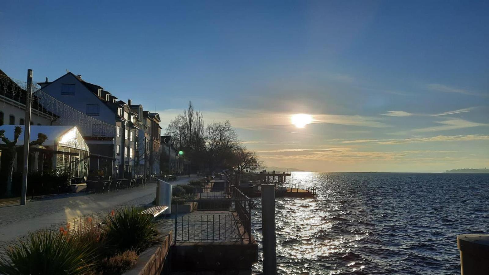 Hotel Capri Иберлинген Экстерьер фото